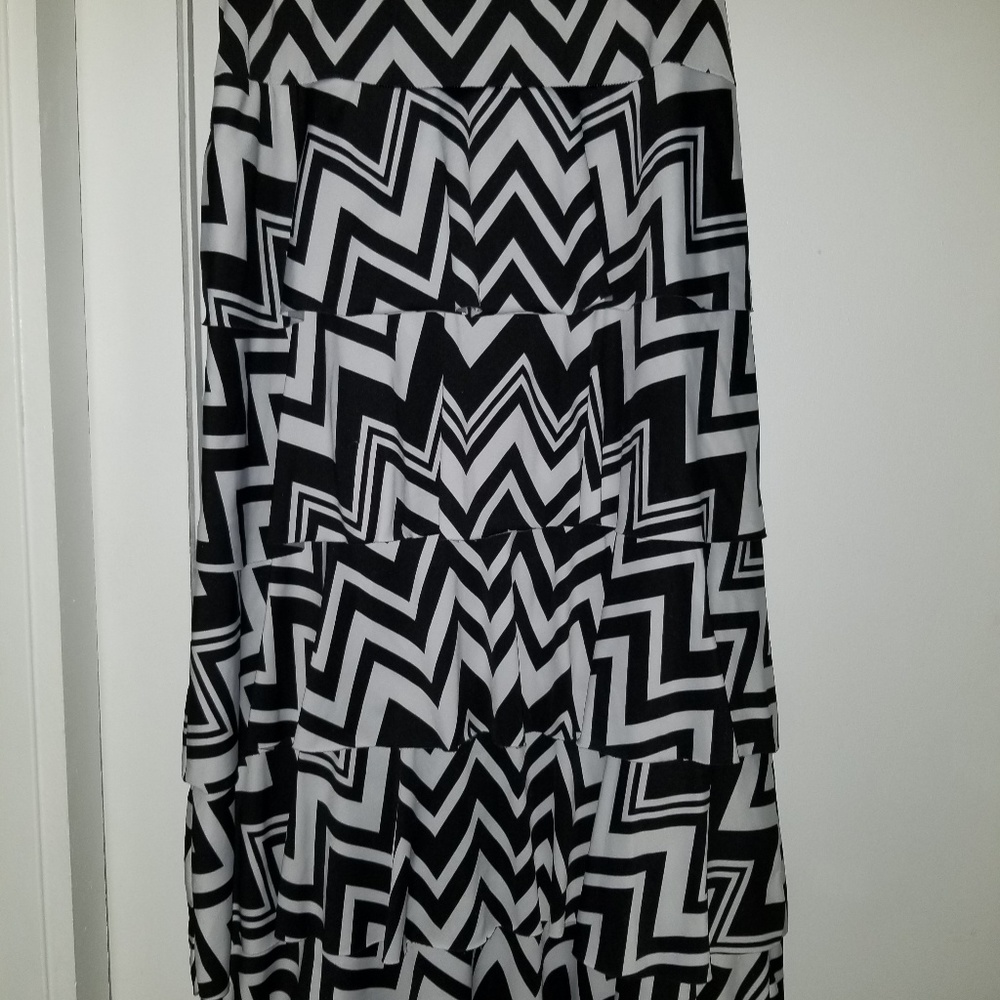 Ruffle skirt